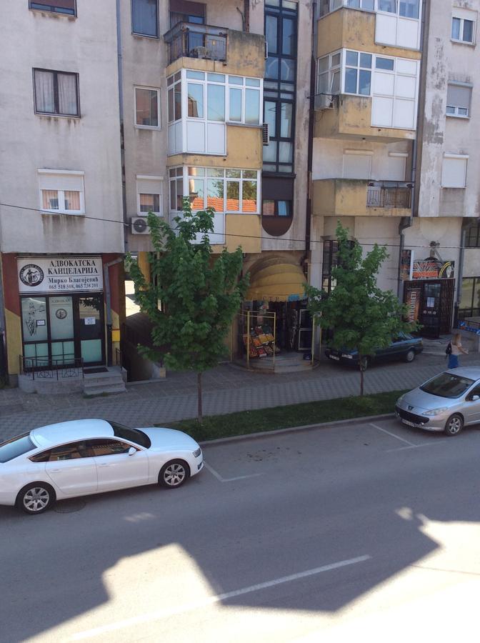 Apartman Br 4 Apartment Bijeljina Exterior photo